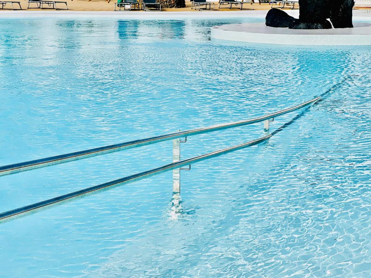Canaryislandshost L Las Olas Costa Teguise Eksteriør bilde